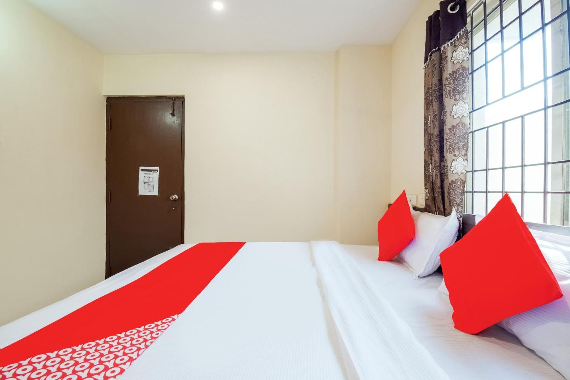 Hotel O Anu Grand Visákhapatnam Kültér fotó