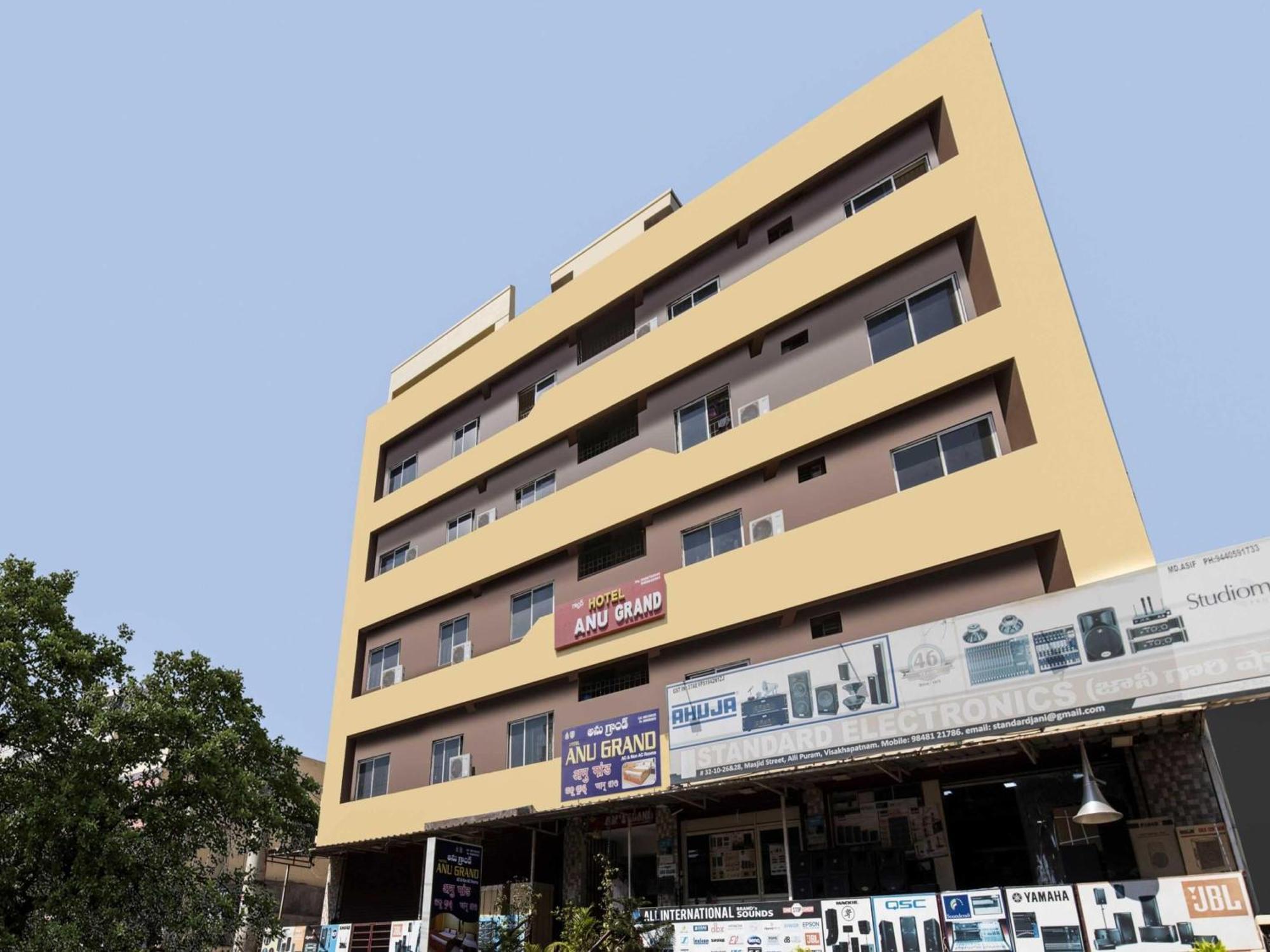 Hotel O Anu Grand Visákhapatnam Kültér fotó